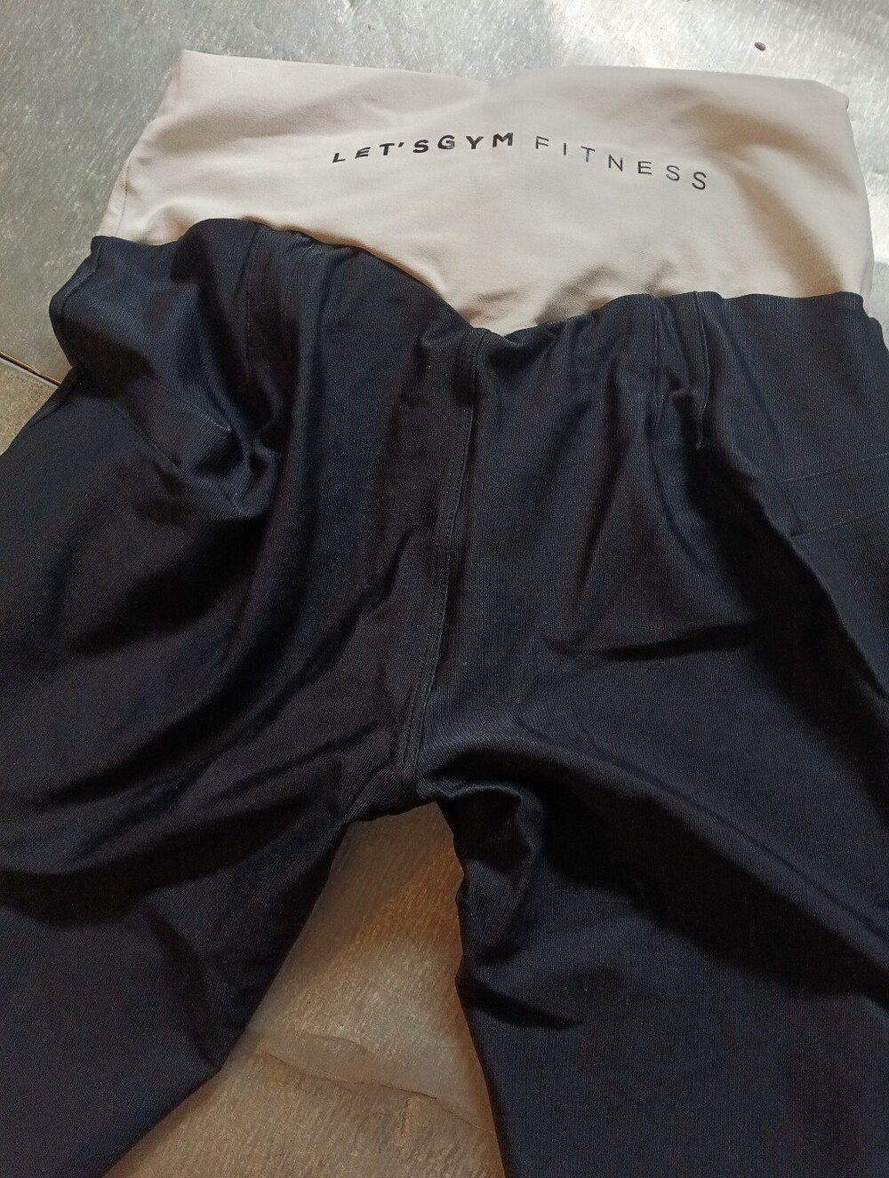Let's Gym Fitness Woman's Workout Leggings And Sports Bra Set Size Large - Picture 3 of 4